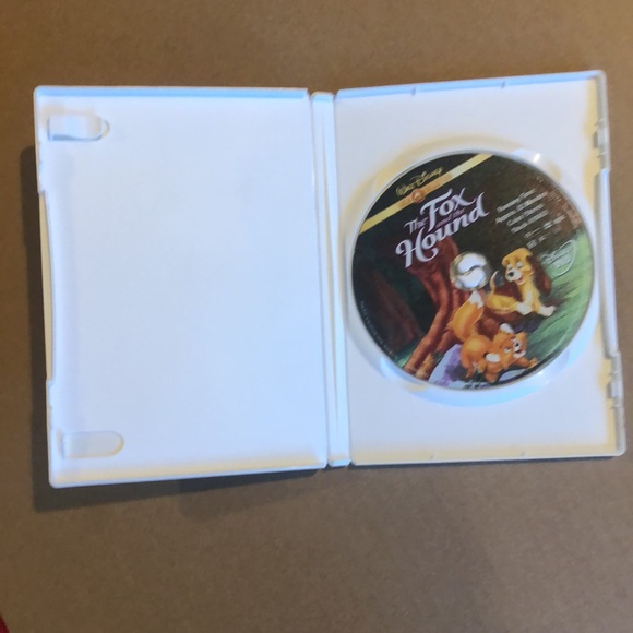Walt Disney The Fox and the Hound DVD, missing inside pamphlet - Picture 2 of 3
